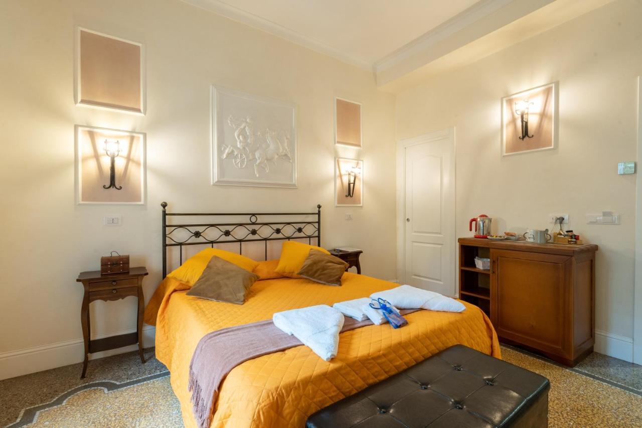 Capital Rooms Roma Esterno foto